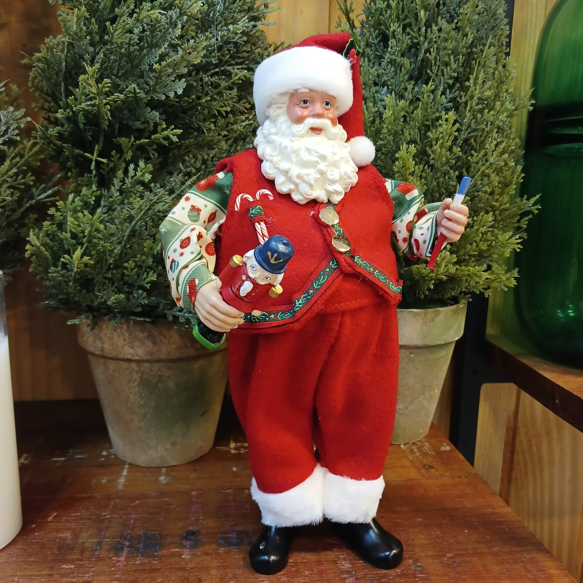 Papai Noel colecionável decorativo com plaquinha - Imagem 3