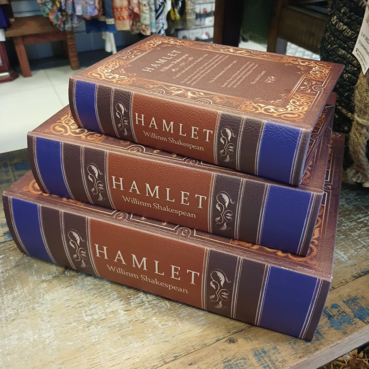 Caixa livros decorativos Hamlet