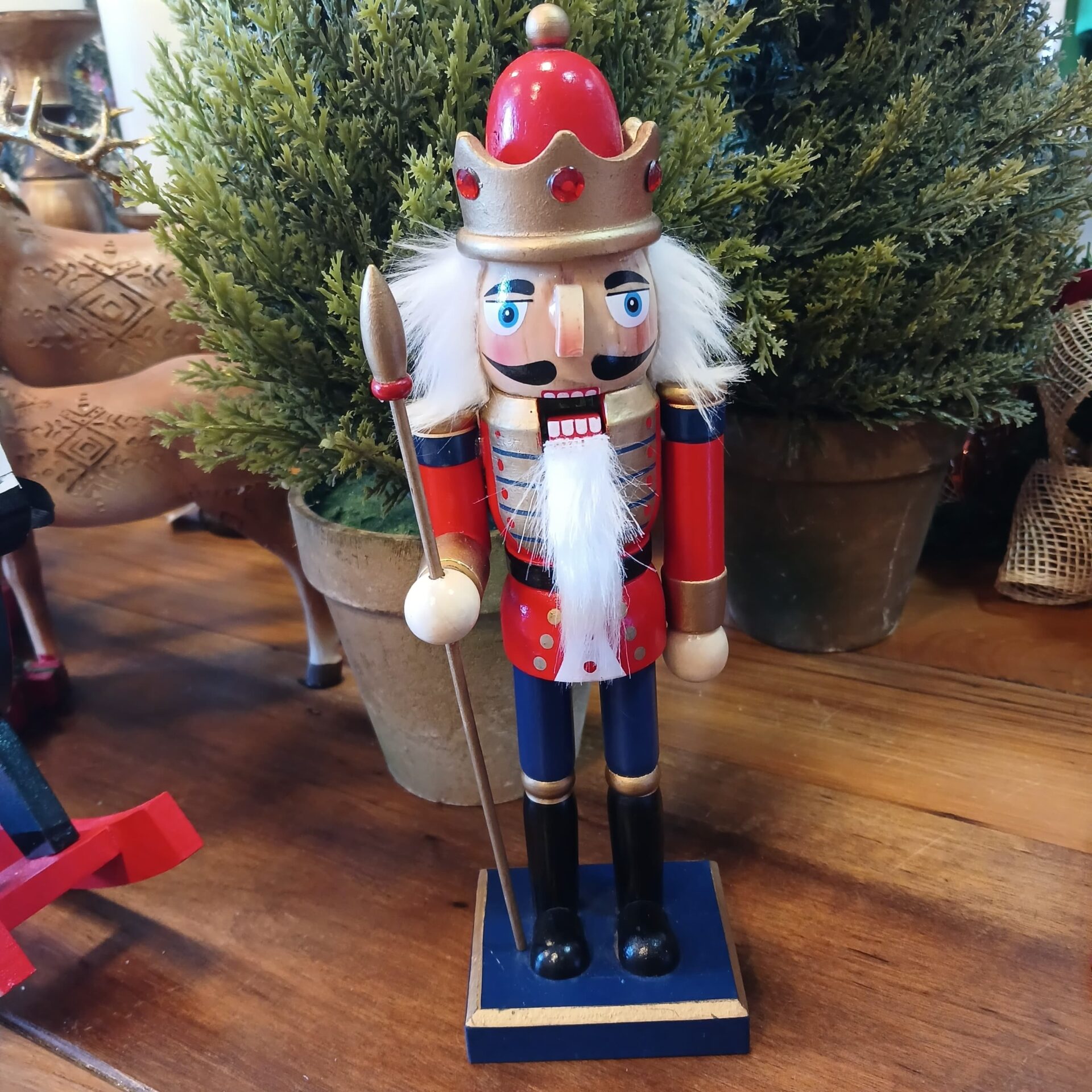 Quebra nozes natal decorativo em pé - 25 CM